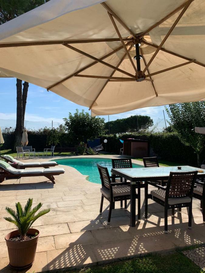La Casa Di Irene Nel Golf Club Villa Roma Eksteriør bilde