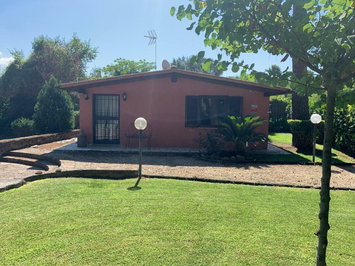La Casa Di Irene Nel Golf Club Villa Roma Eksteriør bilde